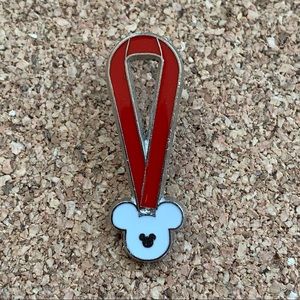 ♦️3 for $12✨Disney Hidden Mickey Trading Pin
